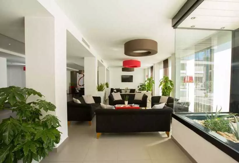 ホテル Toscana Ambassador