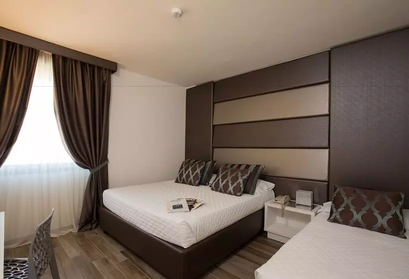 ホテル Toscana Ambassador