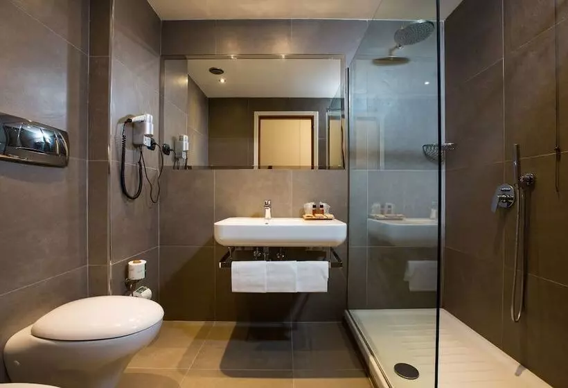 ホテル Toscana Ambassador