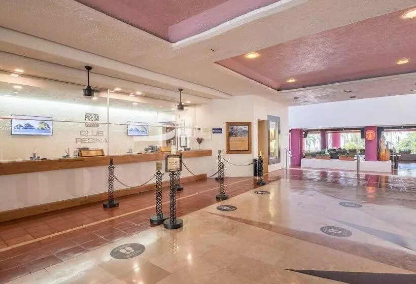 リゾートホテル Club Regina Puerto Vallarta