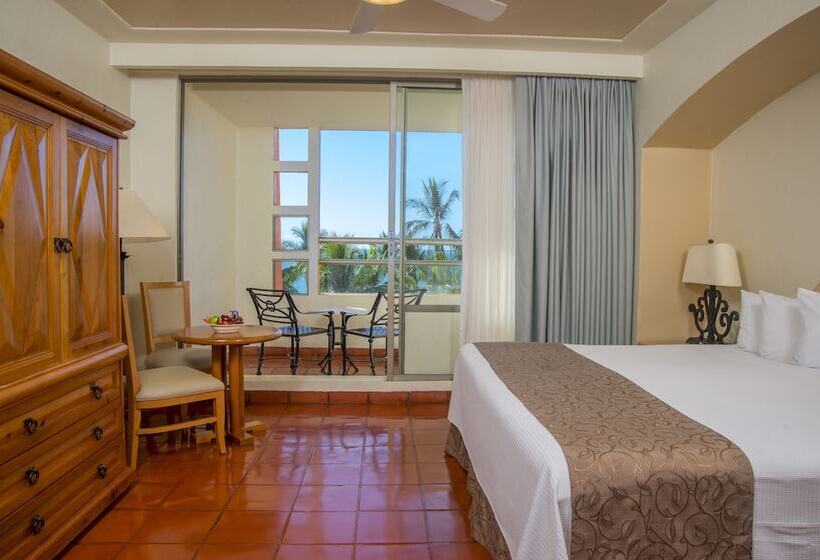 منتجع Club Regina Puerto Vallarta