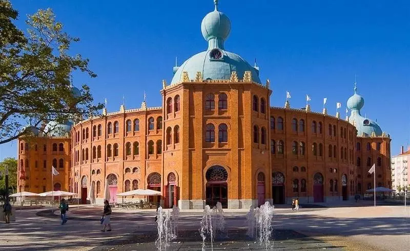 Hotel Alif Campo Pequeno