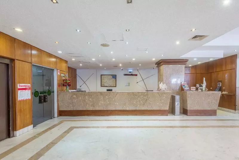 هتل Holiday Inn Express And Suites Lisbon Principe Real By Ihg