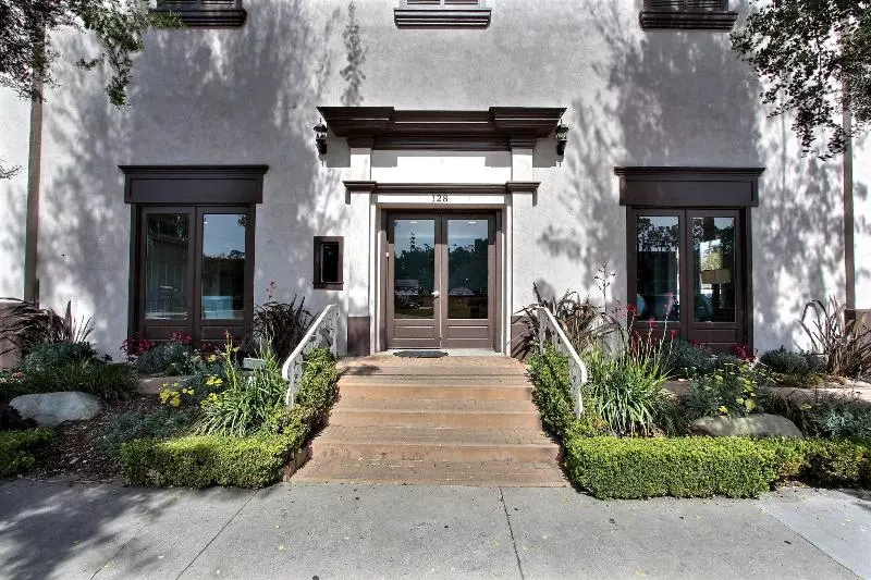 فندق Avania Inn Of Santa Barbara