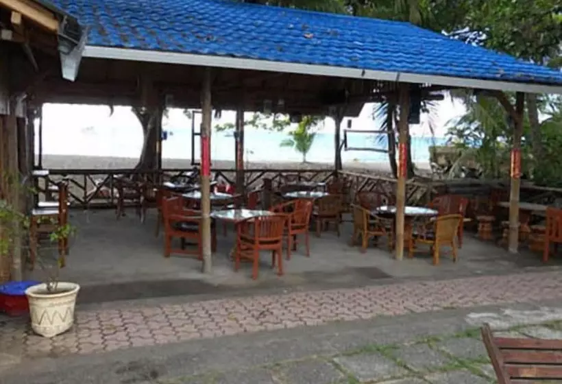 Отель Bali Lovina Beach Cottages