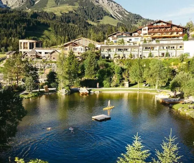 Hotel übergossene Alm Resort