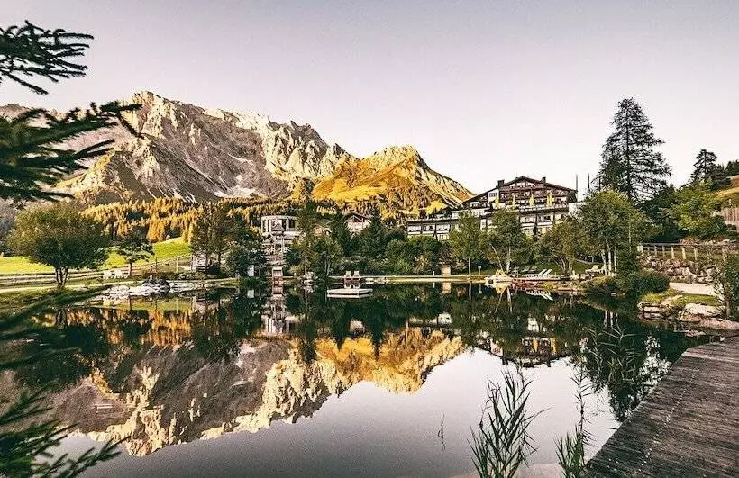 Hotel übergossene Alm Resort