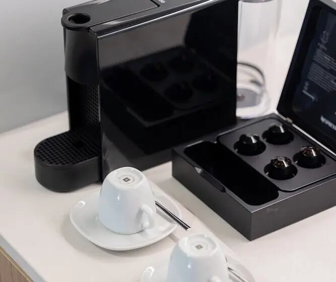 هتل Holiday Inn Express And Suites Lisbon Principe Real By Ihg