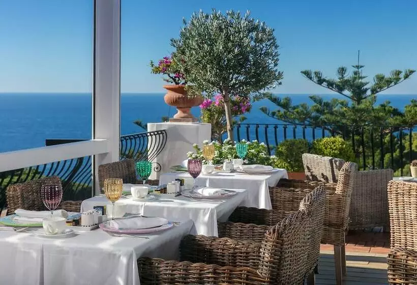 ホテル La Minerva