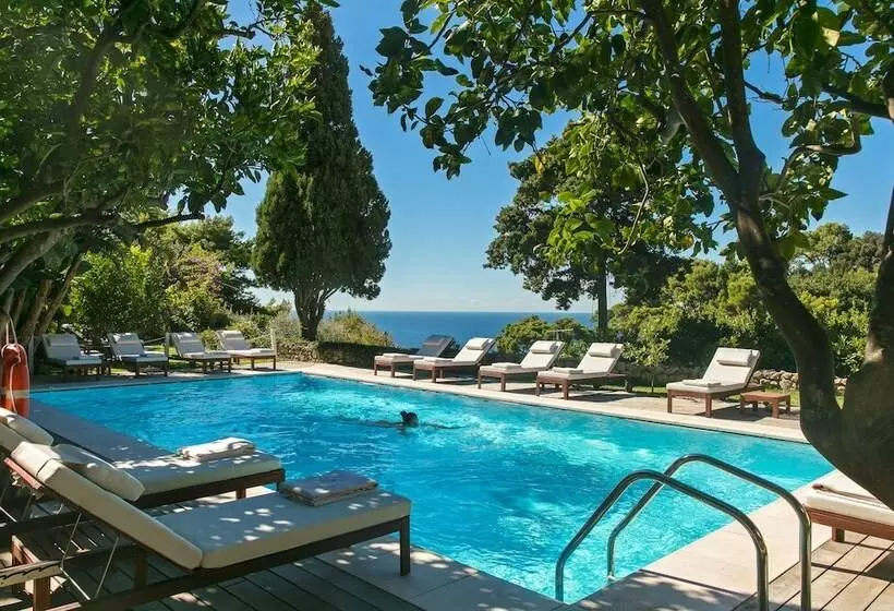 ホテル La Minerva