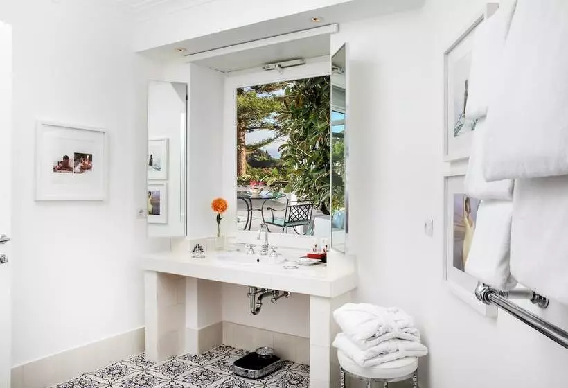 ホテル La Minerva