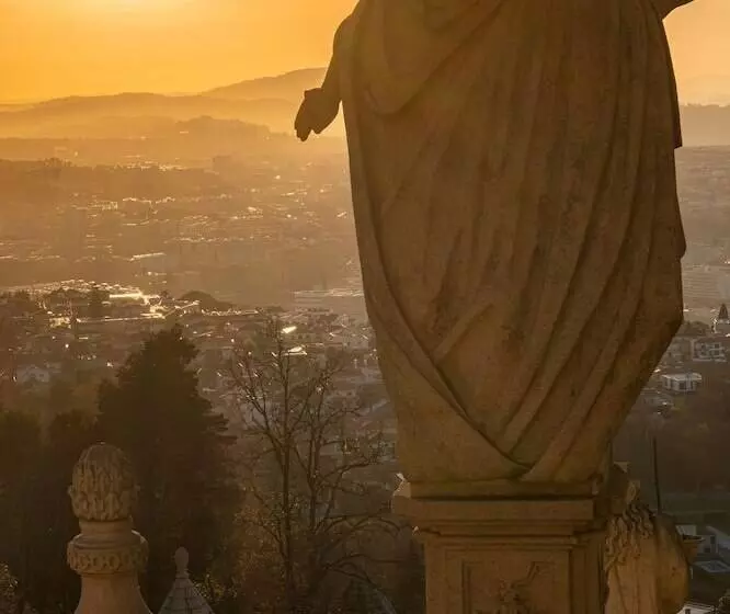 Hotel Moon & Sun Braga