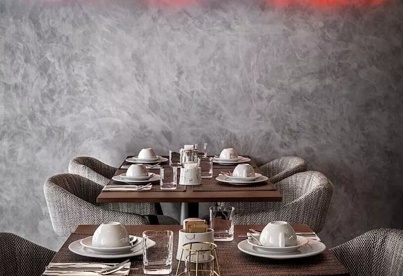 Hotel Moon & Sun Braga