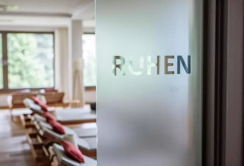 ホテル Nationalpark Lodge Grossglockner