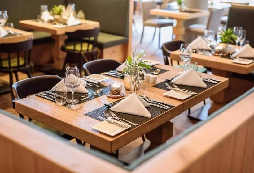 ホテル Nationalpark Lodge Grossglockner