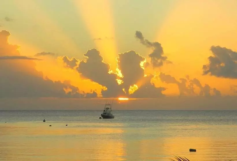 Hôtel Oualie Beach Resort