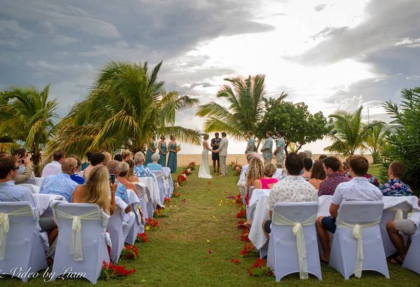 هتل Oualie Beach Resort