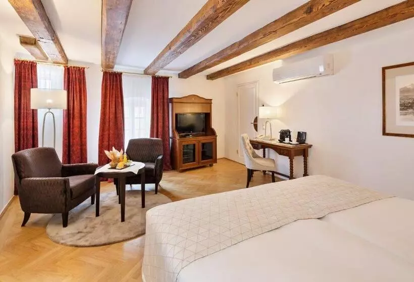 Radisson Blu Hotel Altstadt