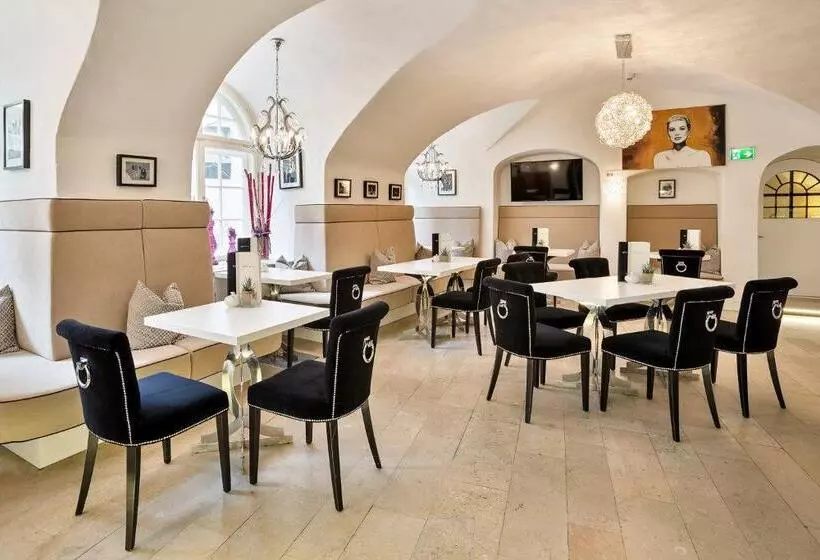 Radisson Blu Hotel Altstadt