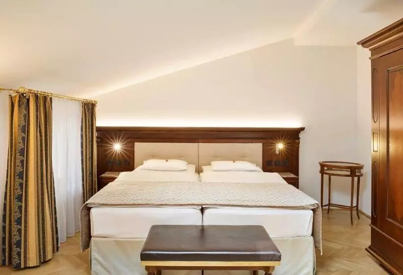 Radisson Blu Hotel Altstadt