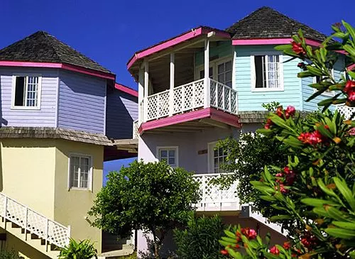 استراحتگاه Arawak Beach Inn