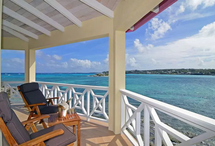 استراحتگاه Arawak Beach Inn