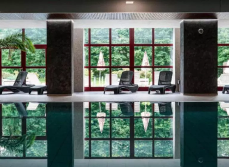 فندق Belaria Resort   Wellness, Bazén