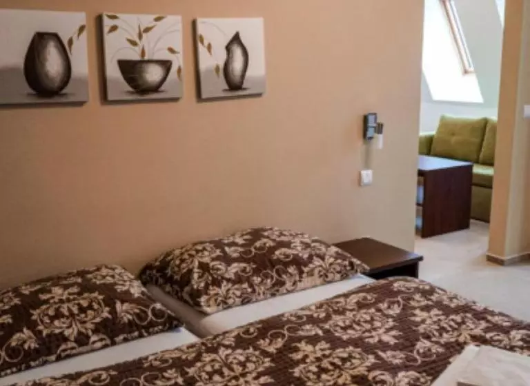 فندق Belaria Resort   Wellness, Bazén