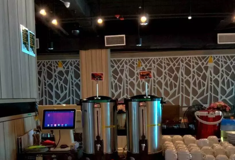 בית מלון כפרי Langkasuka