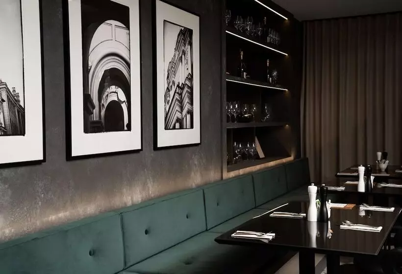 Radisson Collection Astorija Hotel, Vilnius