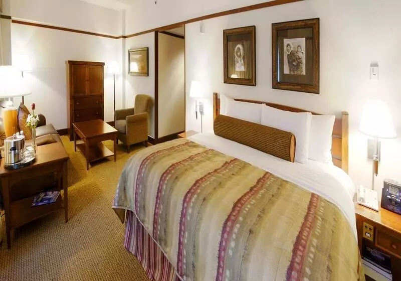 בית מלון כפרי Alyeska Resort