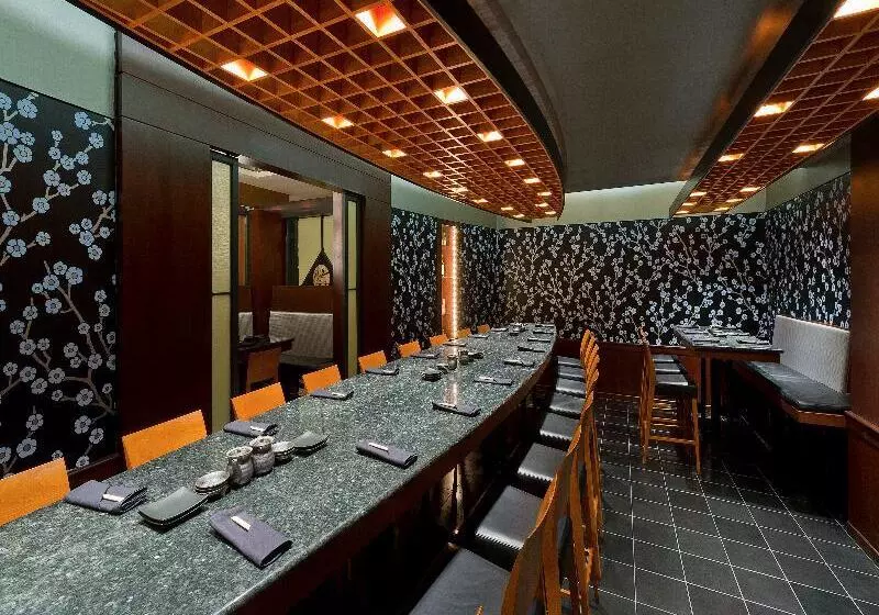 בית מלון כפרי Alyeska Resort