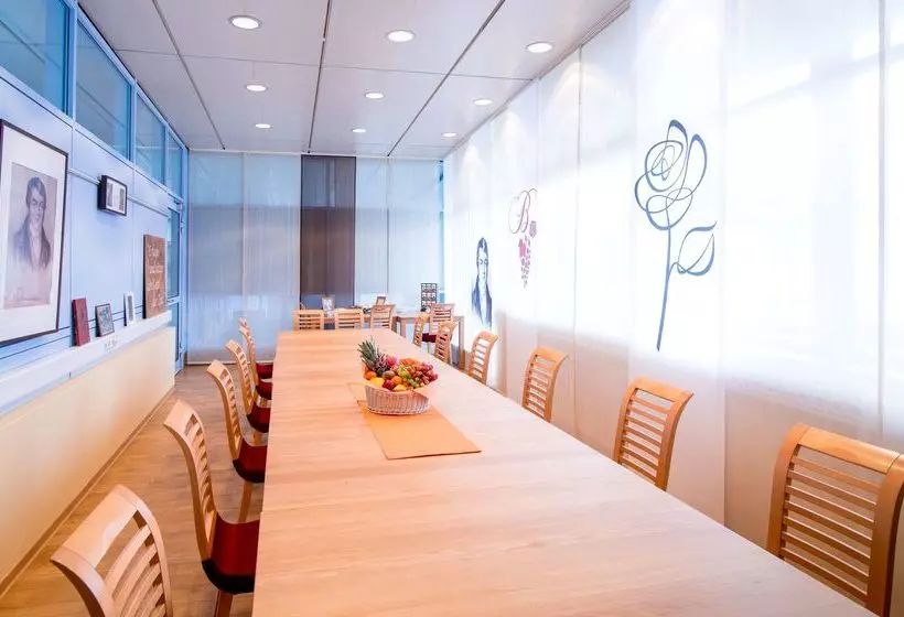 Отель Best Western Plus Palatin Kongress