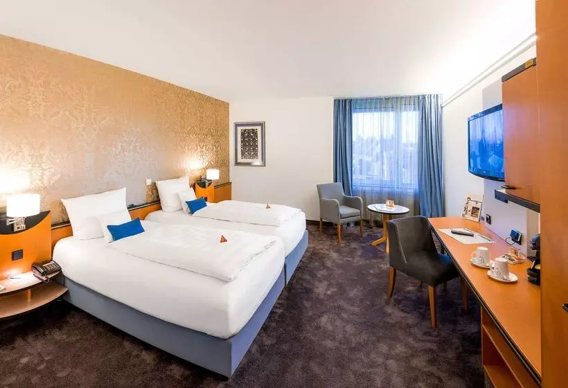 Отель Best Western Plus Palatin Kongress