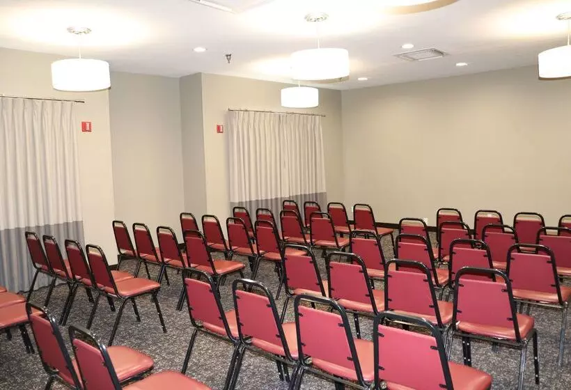 Отель Best Western Porterville Inn