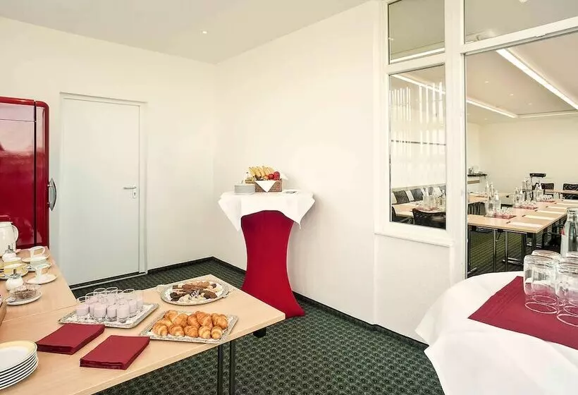 هتل Ibis Dresden Zentrum