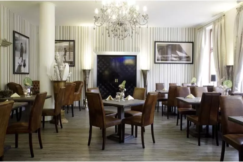 ホテル Merseburger Hof