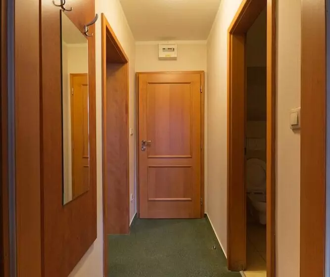 Hotelli Na Kocandě