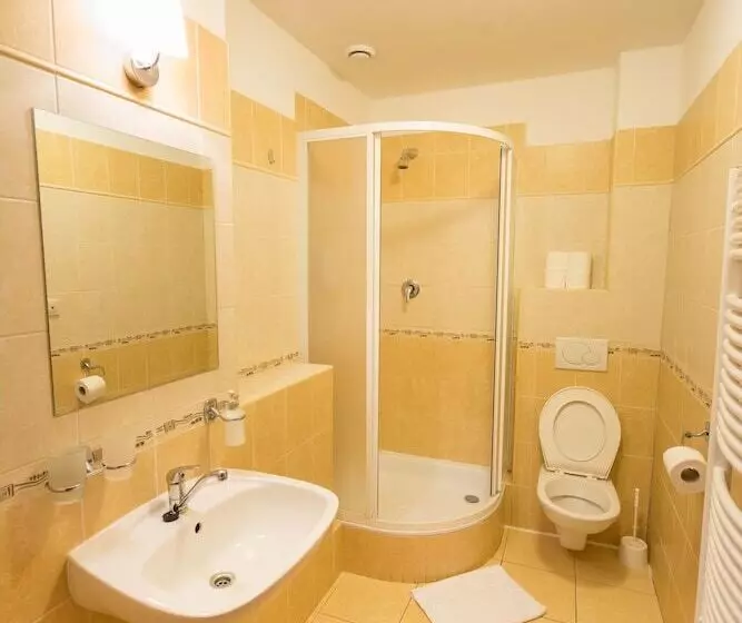 Hotelli Na Kocandě