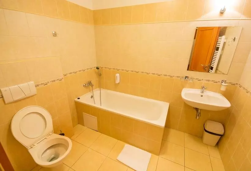 Hotelli Na Kocandě