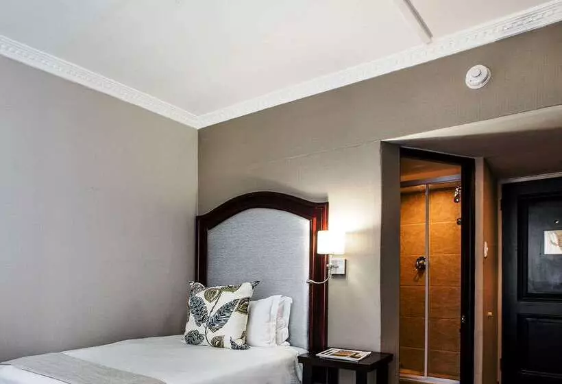 Premier Hotel Cape Town