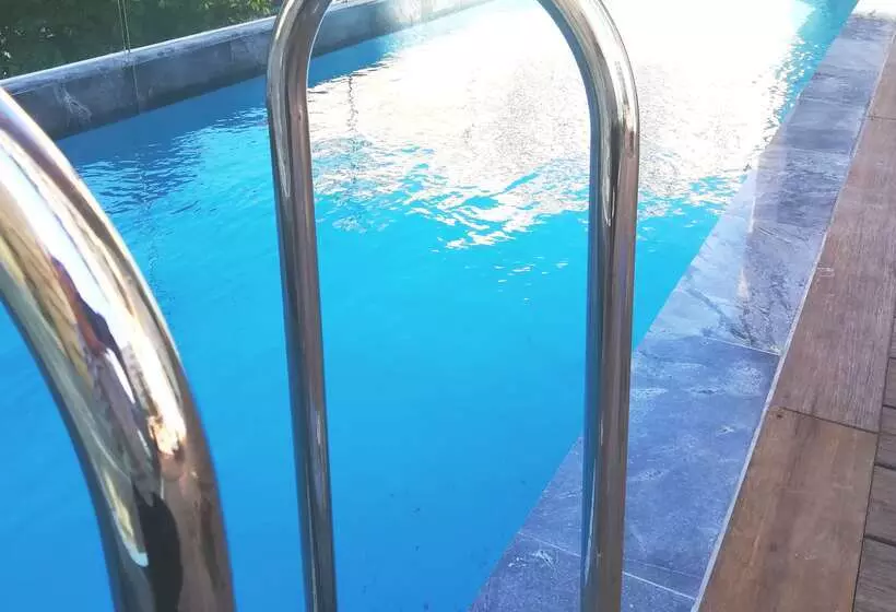 Premier Hotel Cape Town