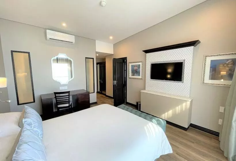 Premier Hotel Cape Town