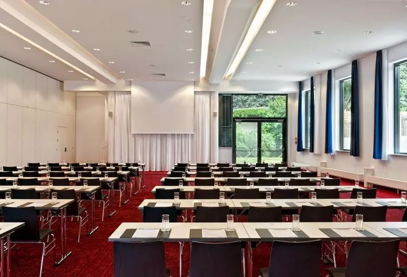 Radisson Blu Park Hotel & Conference Centre