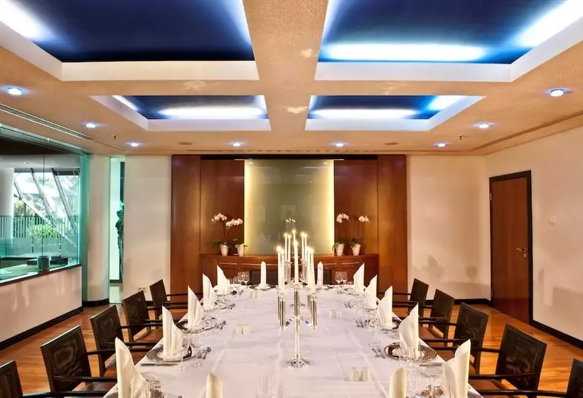 Radisson Blu Park Hotel & Conference Centre