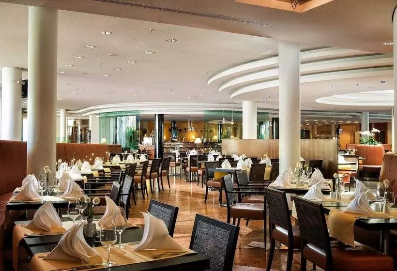 Radisson Blu Park Hotel & Conference Centre