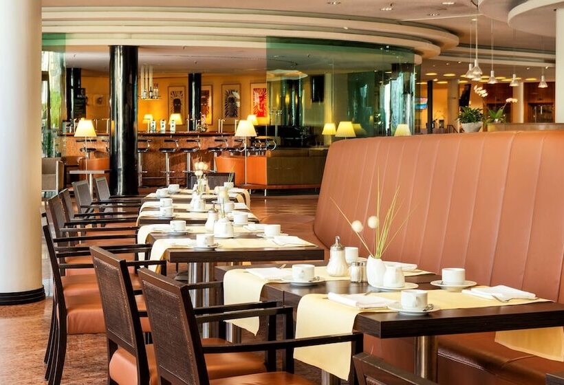 Radisson Blu Park Hotel & Conference Centre