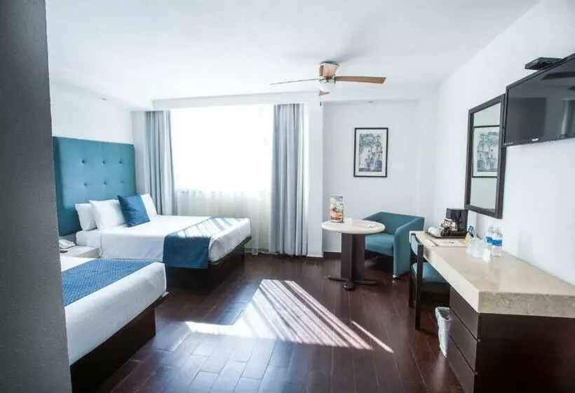 فندق Real De Puebla