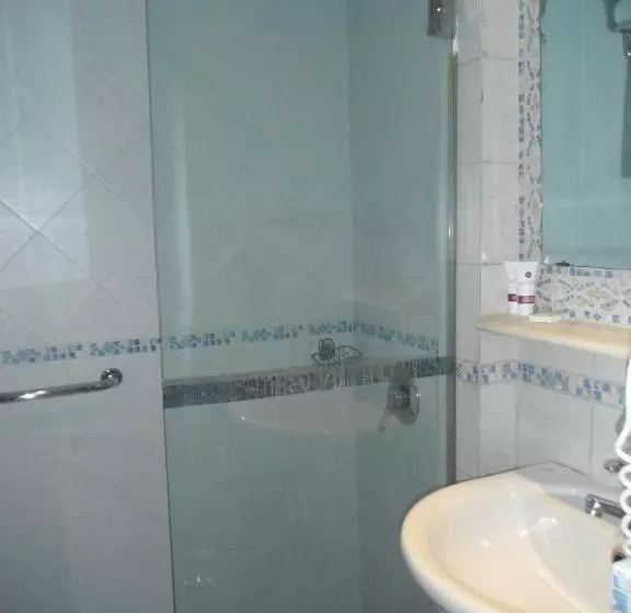 هتل Romance Alexandria