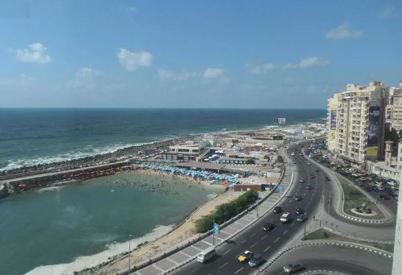 هتل Romance Alexandria